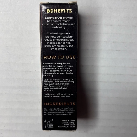 Mollie Jacob Rose Quartz Grapefruit Essential Oil with Healing Stones - Picture 3 of 3